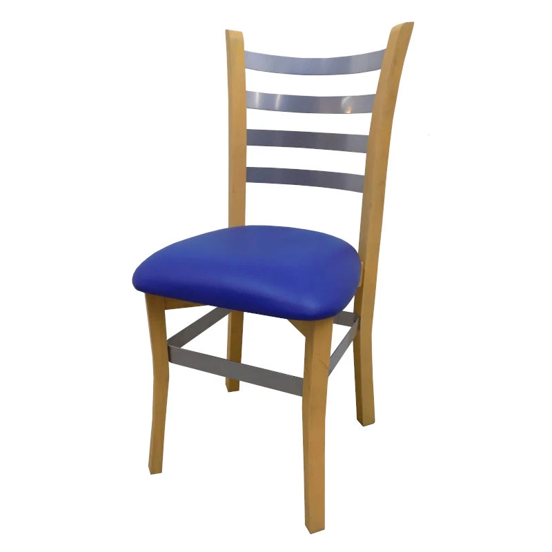Sillas de metal y madera para restaurante